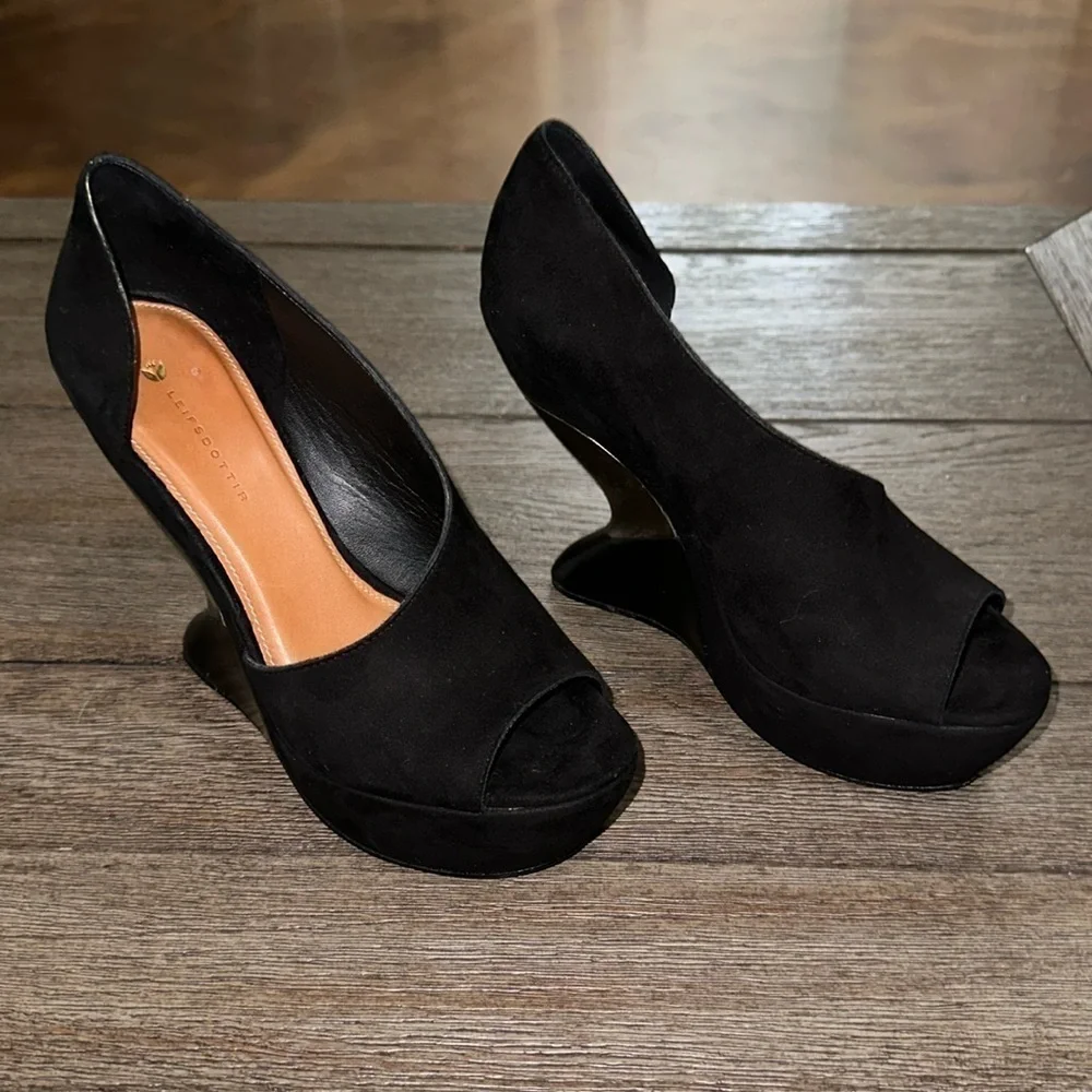 Leifsdottir Katarina Sculptural Inverted Wedge